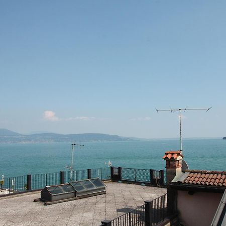 Happy Hotel Atelier Gardone Riviera Centro & Beach Bagian luar foto
