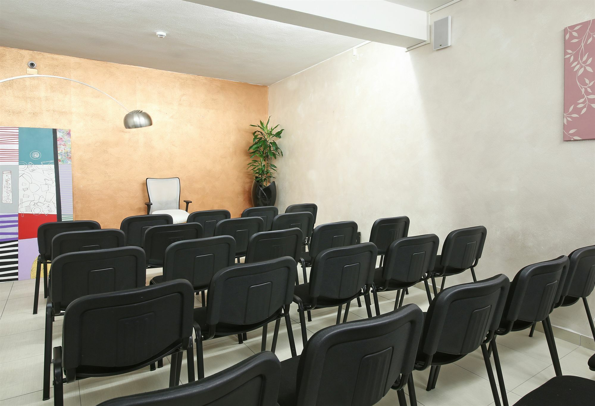 Happy Hotel Atelier Gardone Riviera Centro & Beach Bagian luar foto